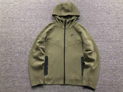 Nike Tech Fleece Tracksuit Green