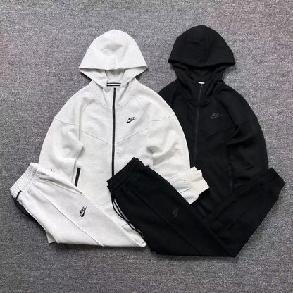 Nike Tech Fleece Tracksuit Black