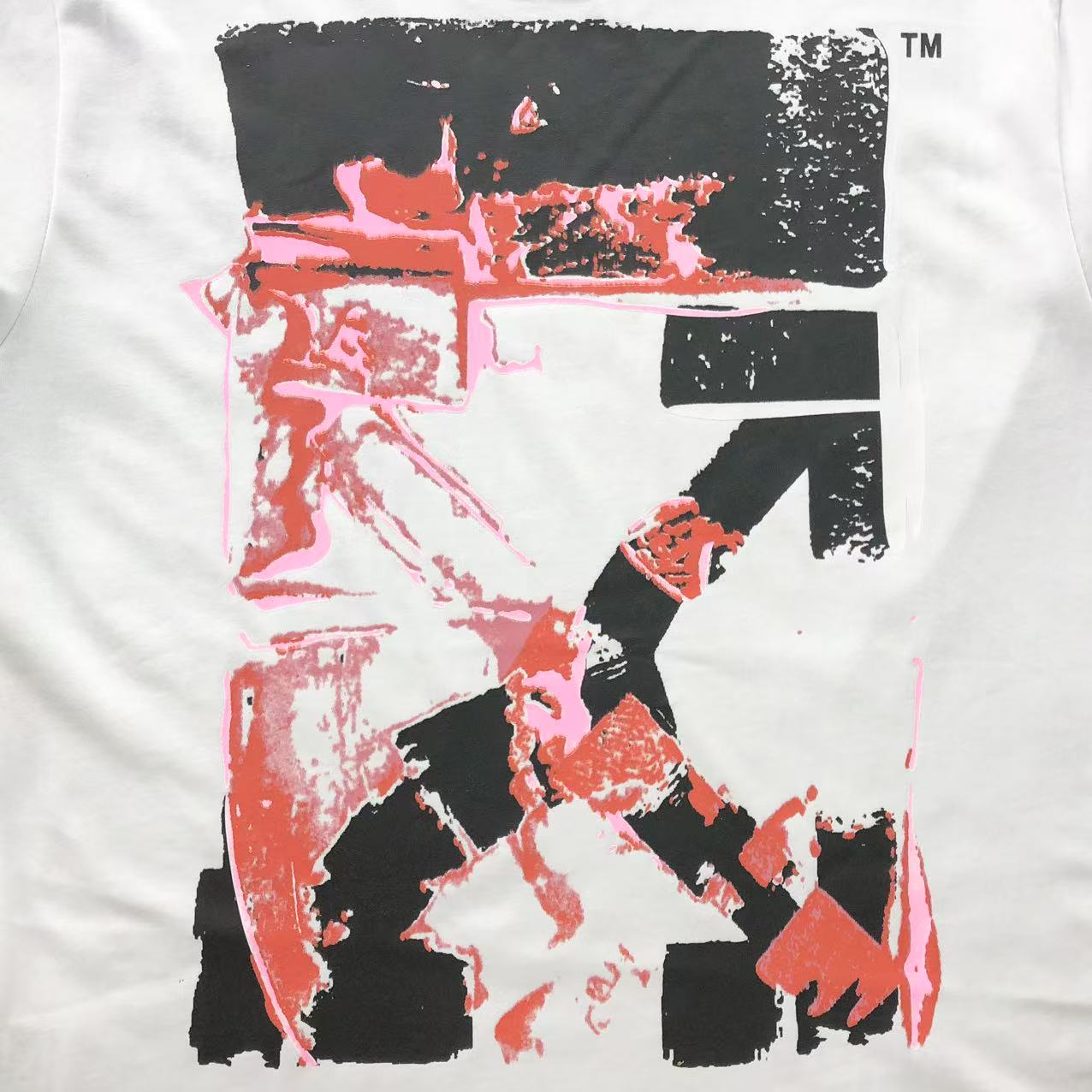 Off White Acrylic Arrow Tee White