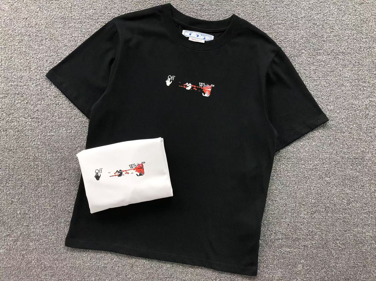Off White Acrylic Arrow Tee White