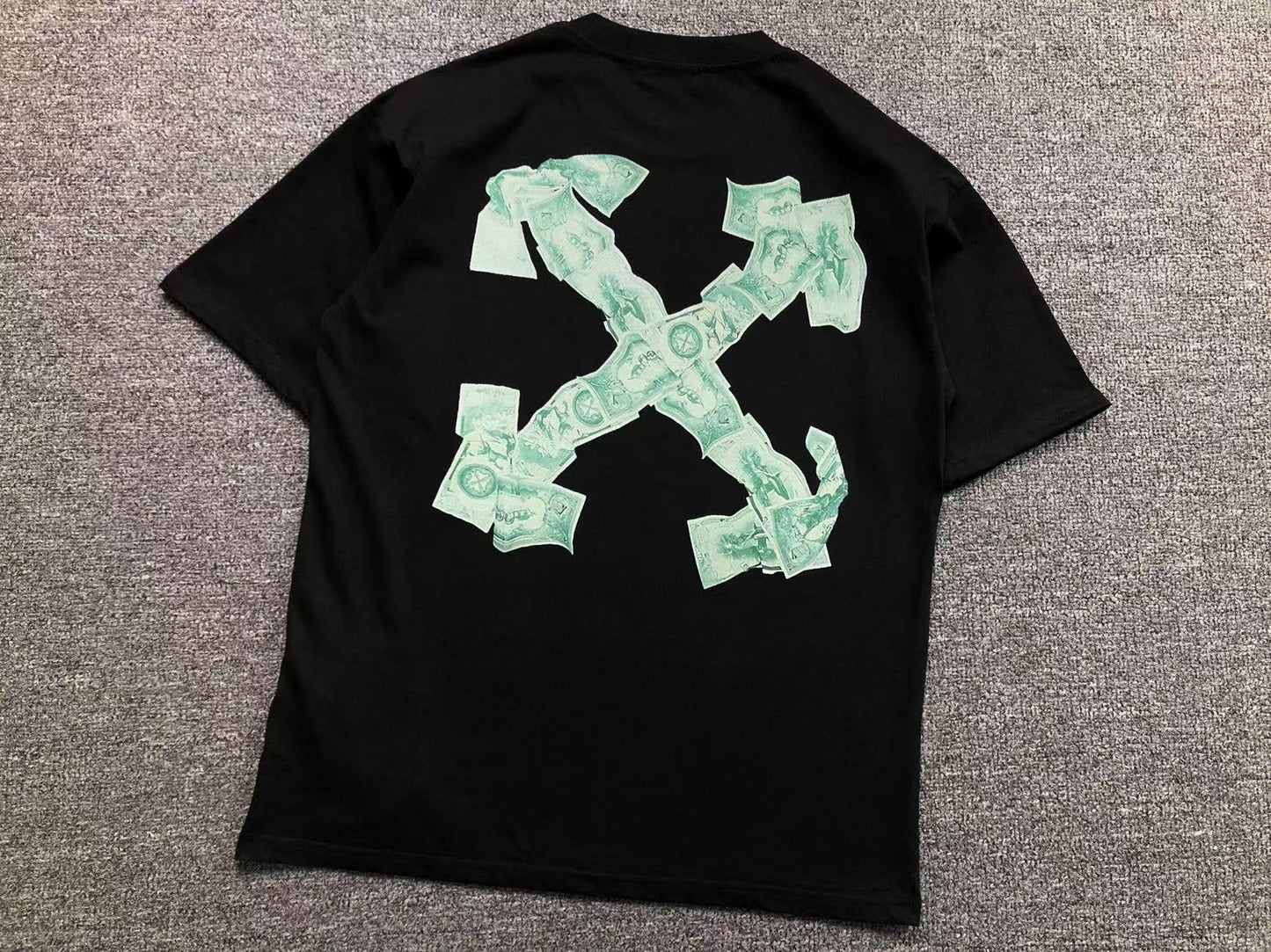OFF WHITE ARROW CASH TEE BLACK
