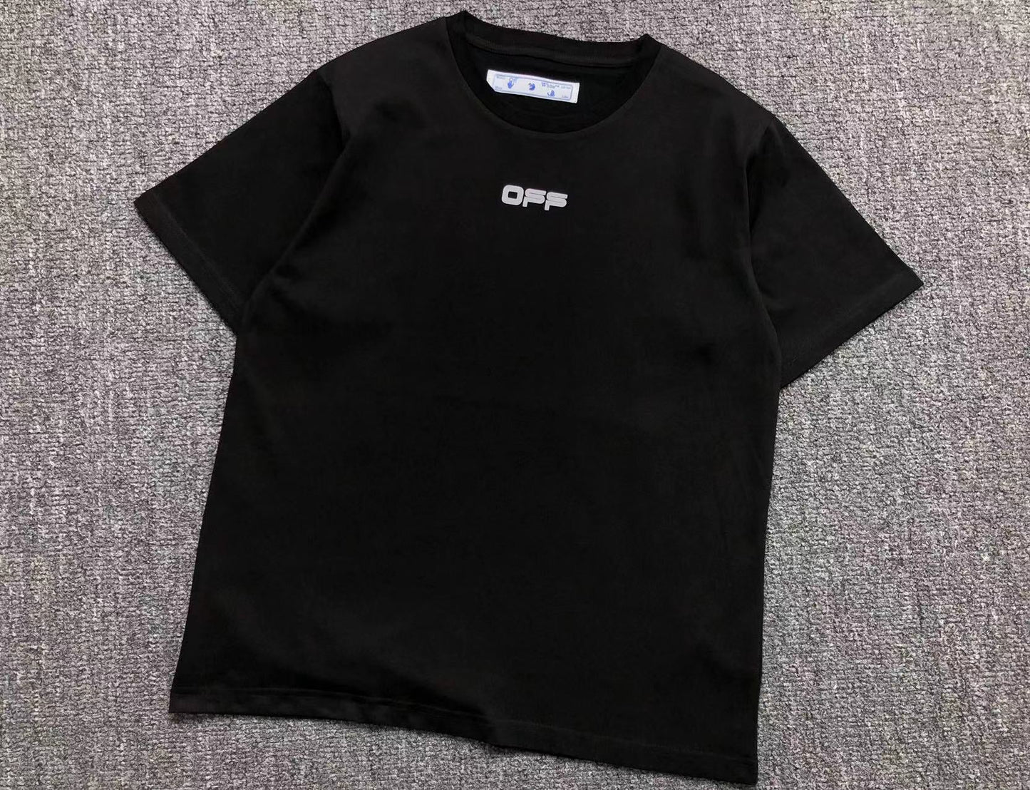 Off White Caravaggio Arrow Tee Black
