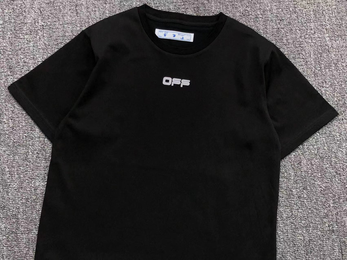 Off White Caravaggio Arrow Tee Black