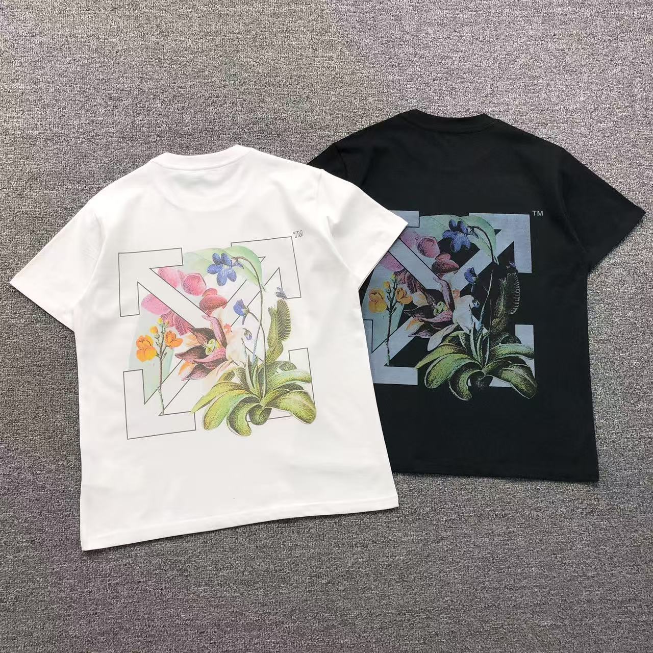 Off White Floral Arrow Tee White