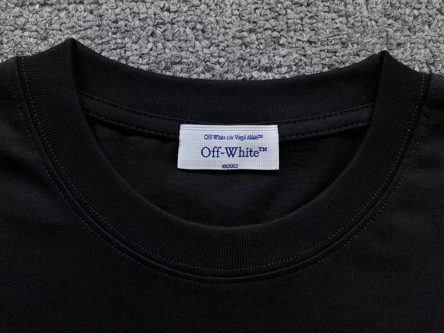 Off White Fresco Arrow Tee Black