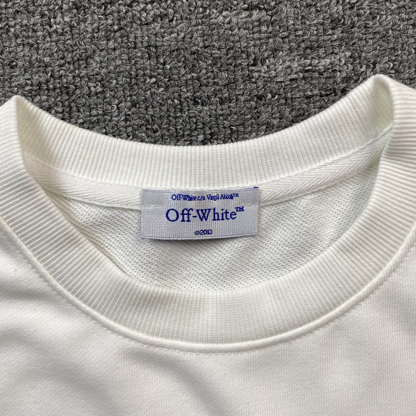 OFF WHITE MOON PRINT CREWNECK WHITE