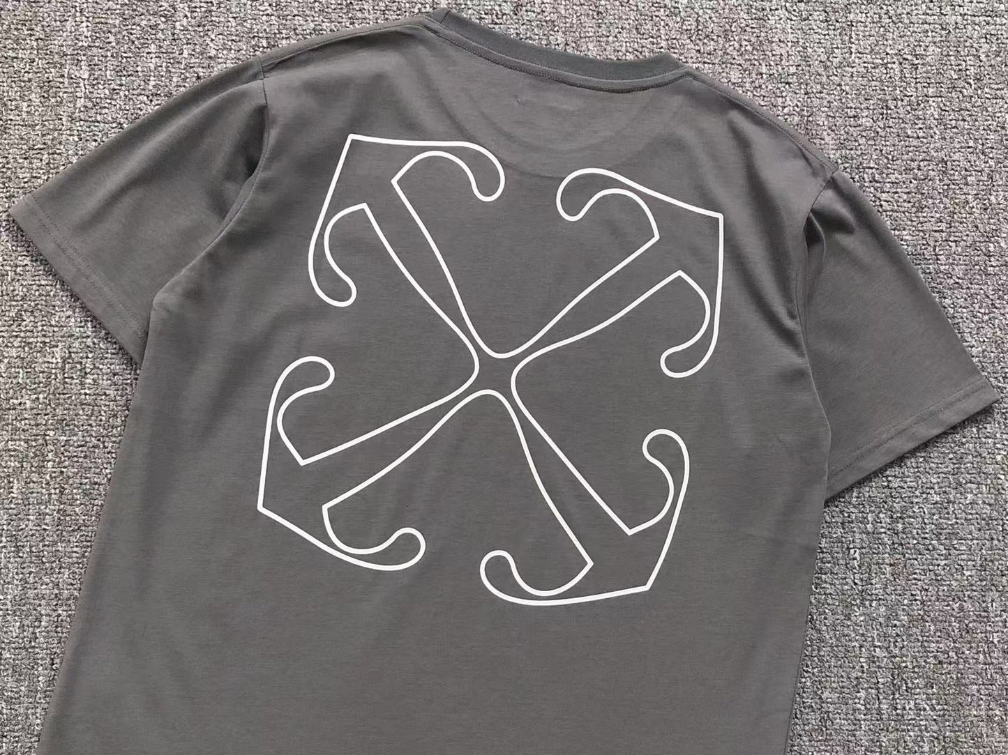 Off White Outline Arrow Tee Grey