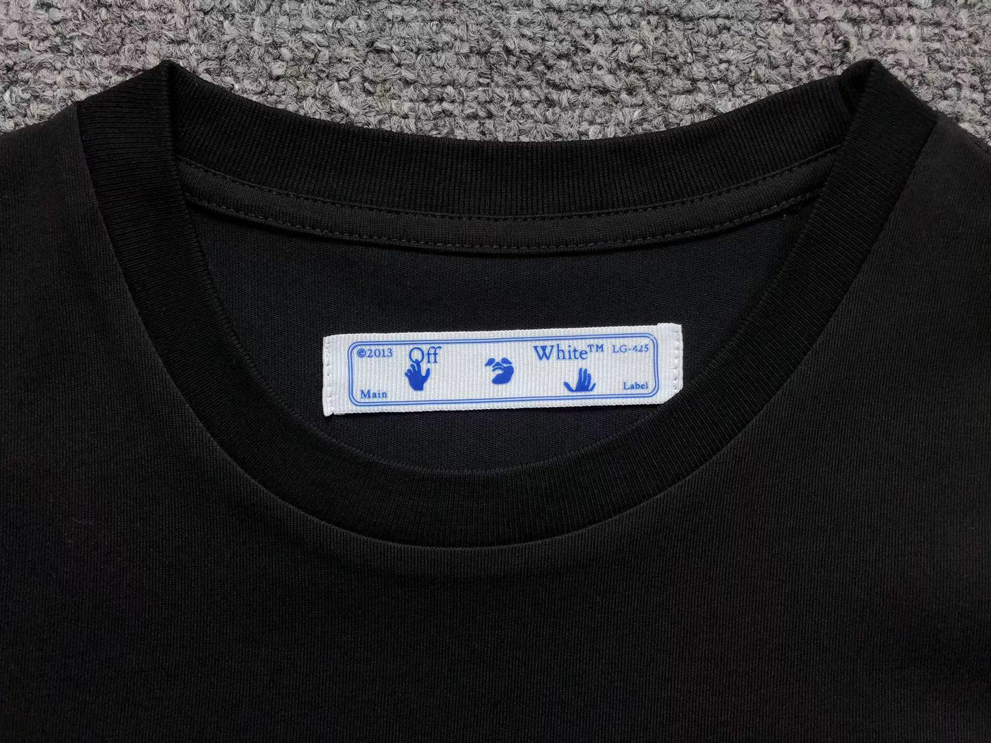 Off White Paint Arrow Tee Black