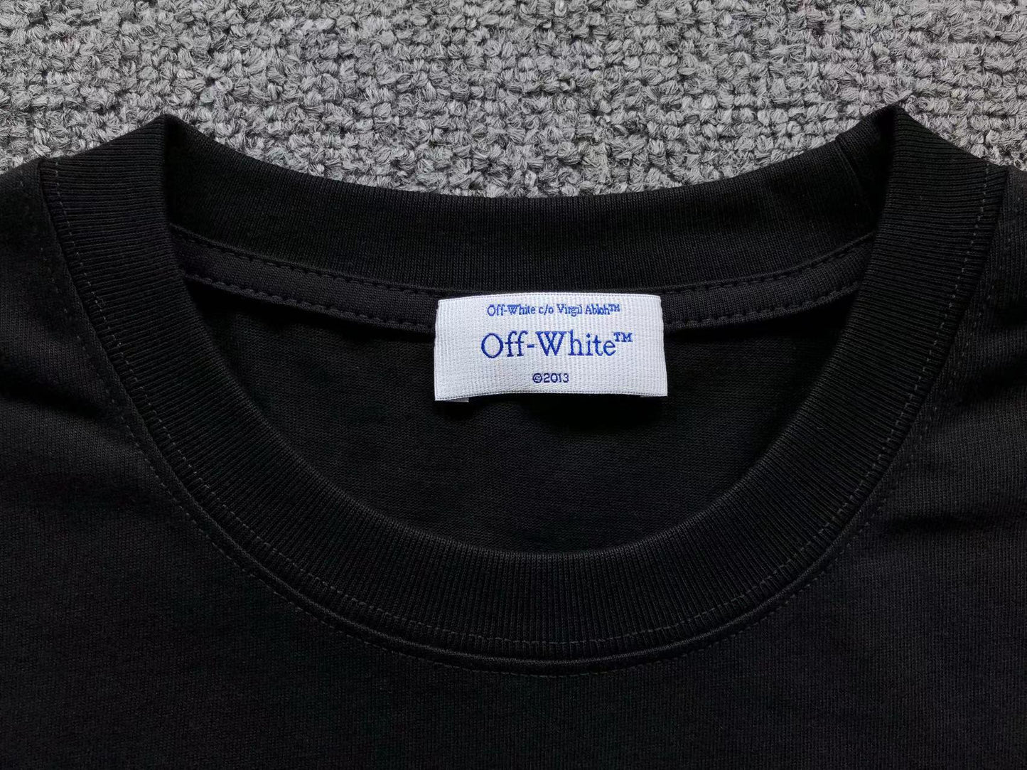 Off White Ramage Flower Arrow Tee Black