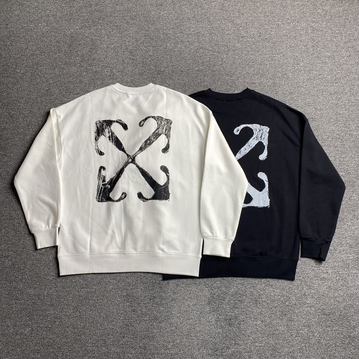 OFF WHITE SCRATCH ARROW CREWNECK WHITE