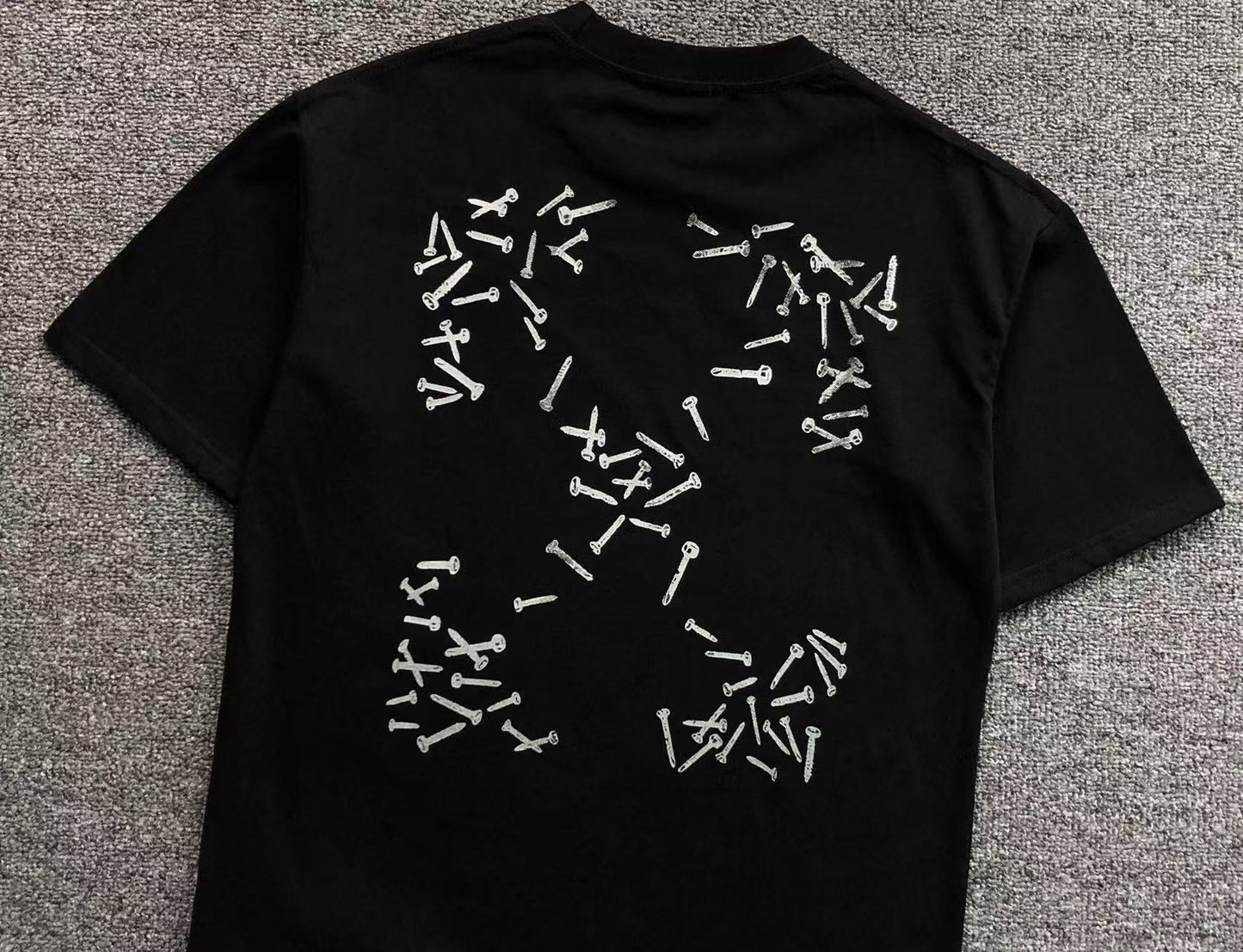 Off White Screws Arrow Tee Black