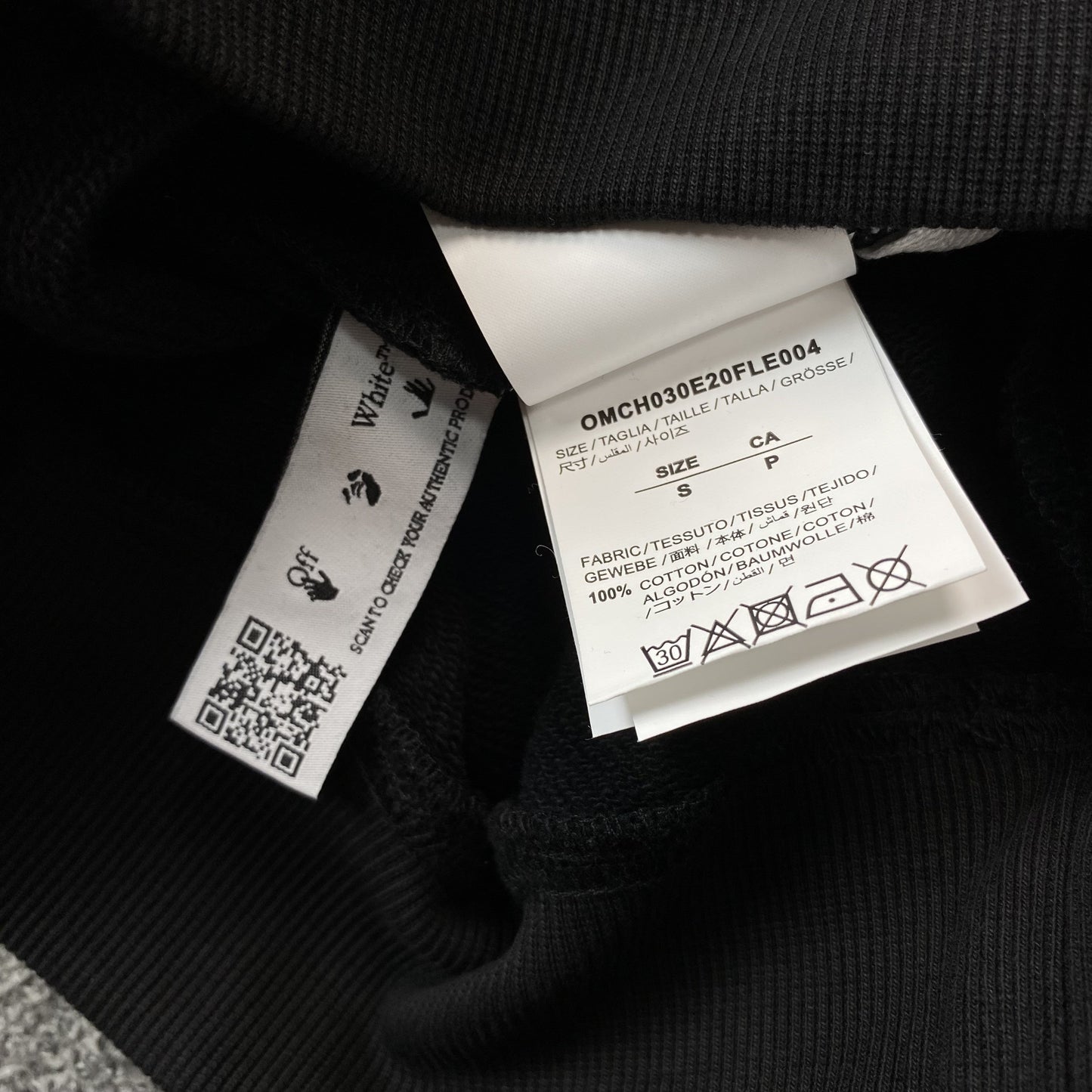 OFF WHITE SLOGAN HOODIE BLACK