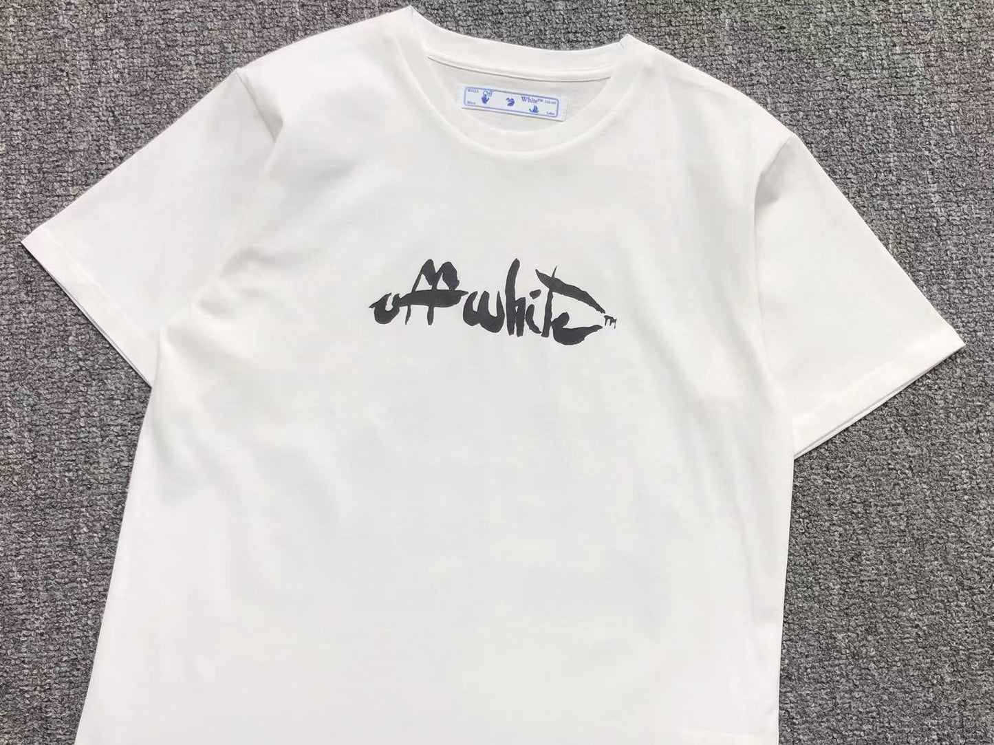 Off White Spray Arrow Tee White