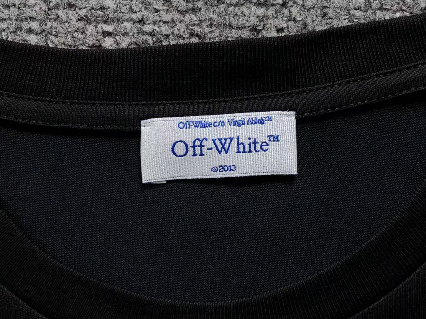 Off White Vanish Arrow Tee Black