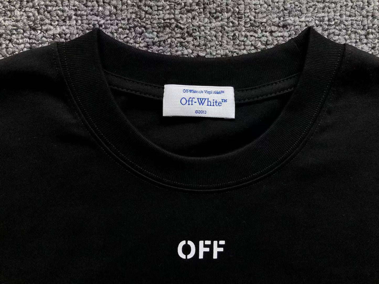 Off White Vibe Arrow Tee Black