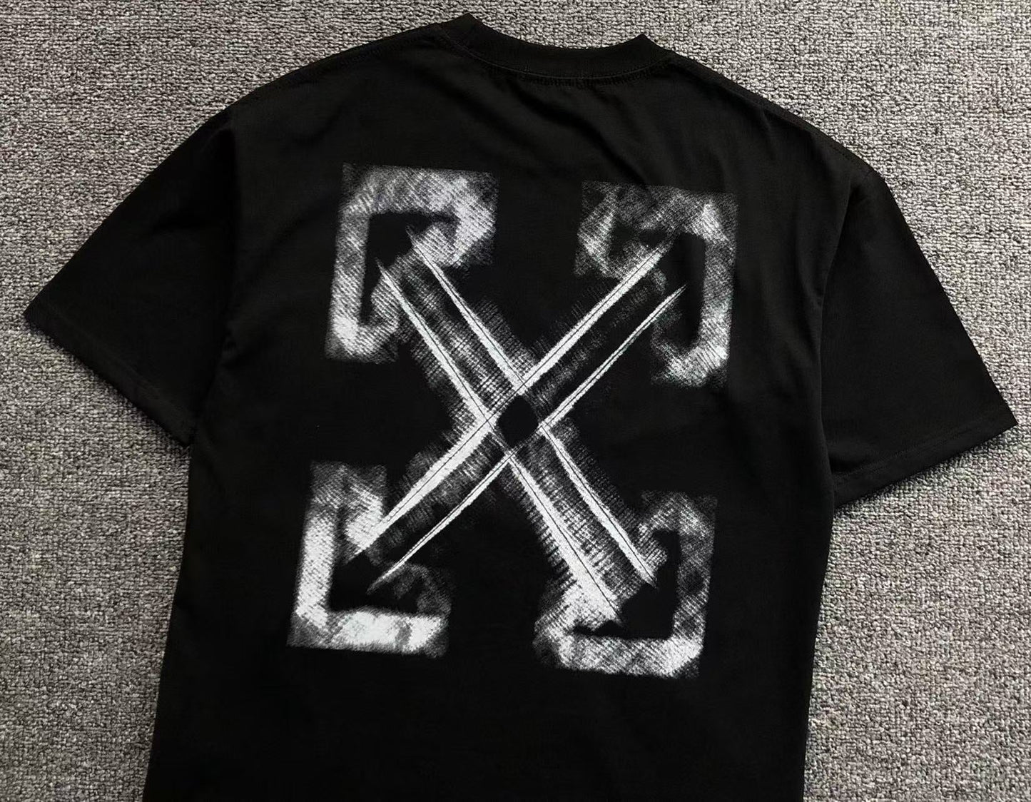 Off White Vibe Arrow Tee Black