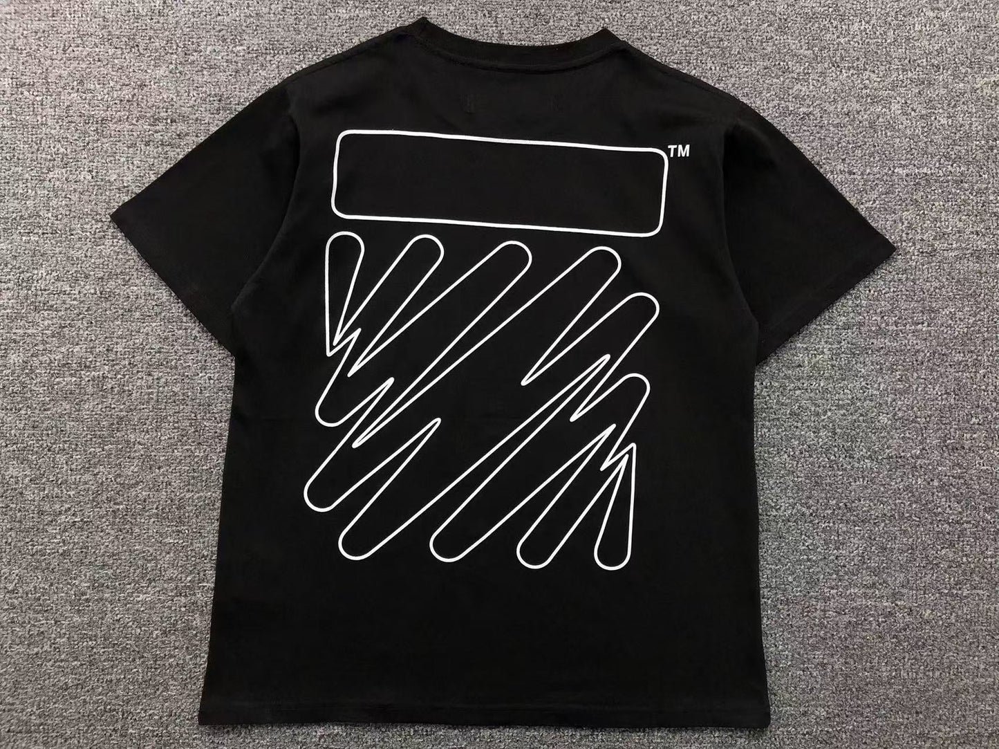 Off White Wave Outline Diag Tee Black