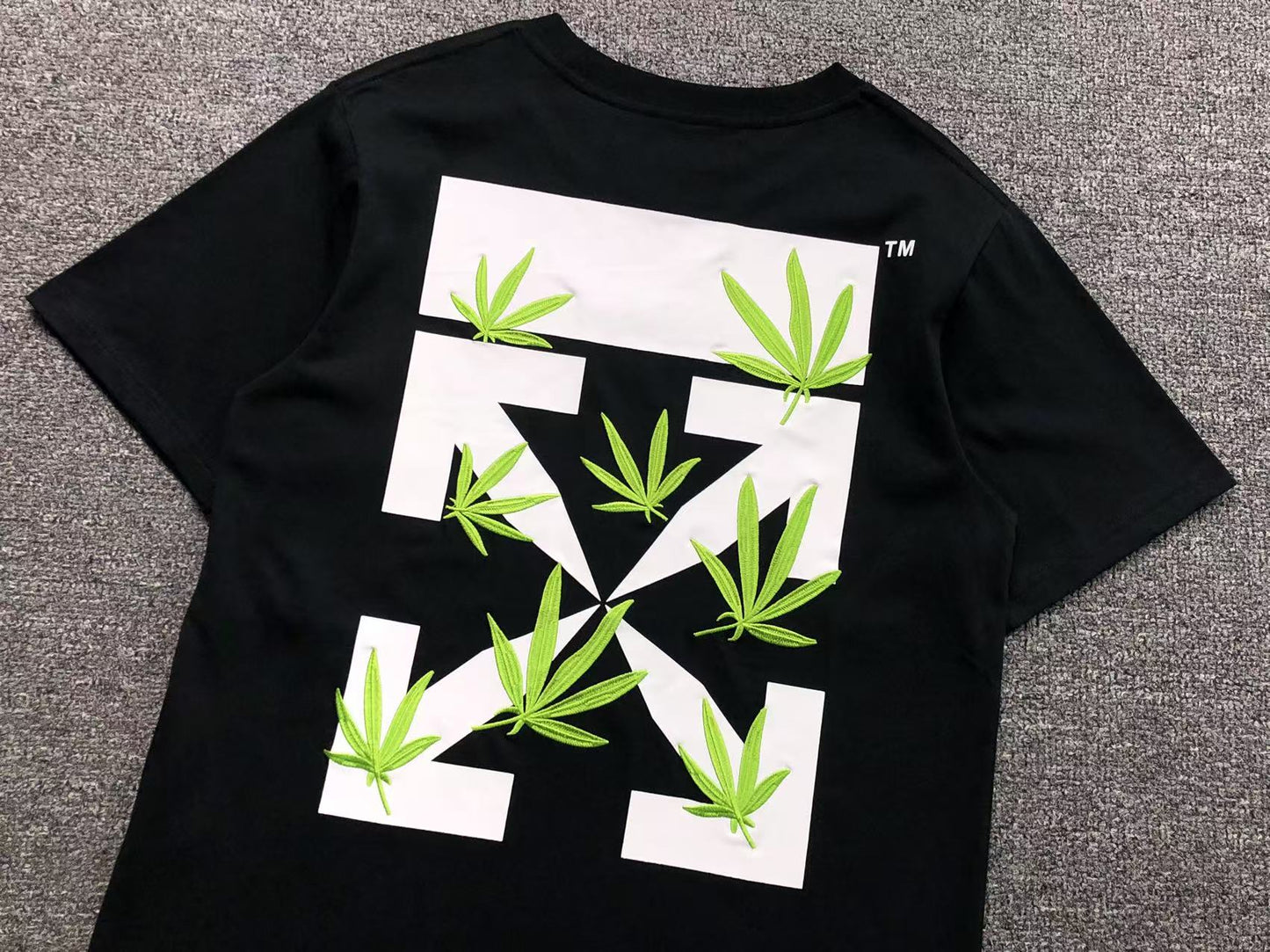 Off White Weed Arrows Tee Black