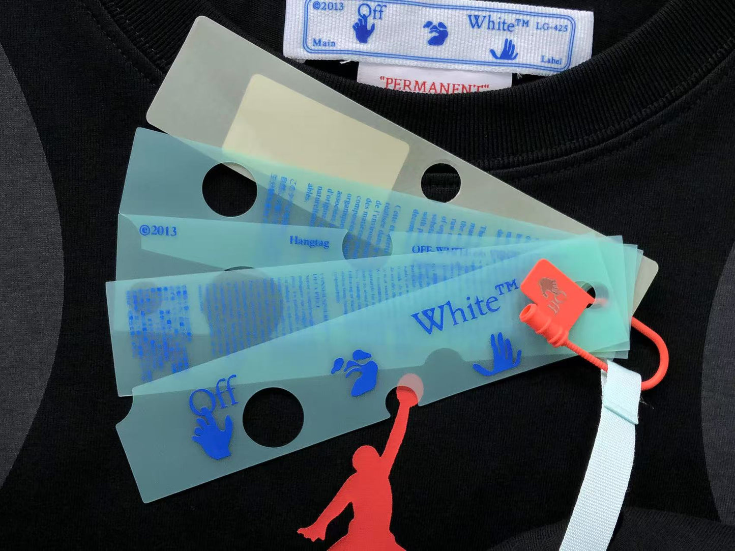 OFF WHITE X AIR JORDAN TEE BLACK