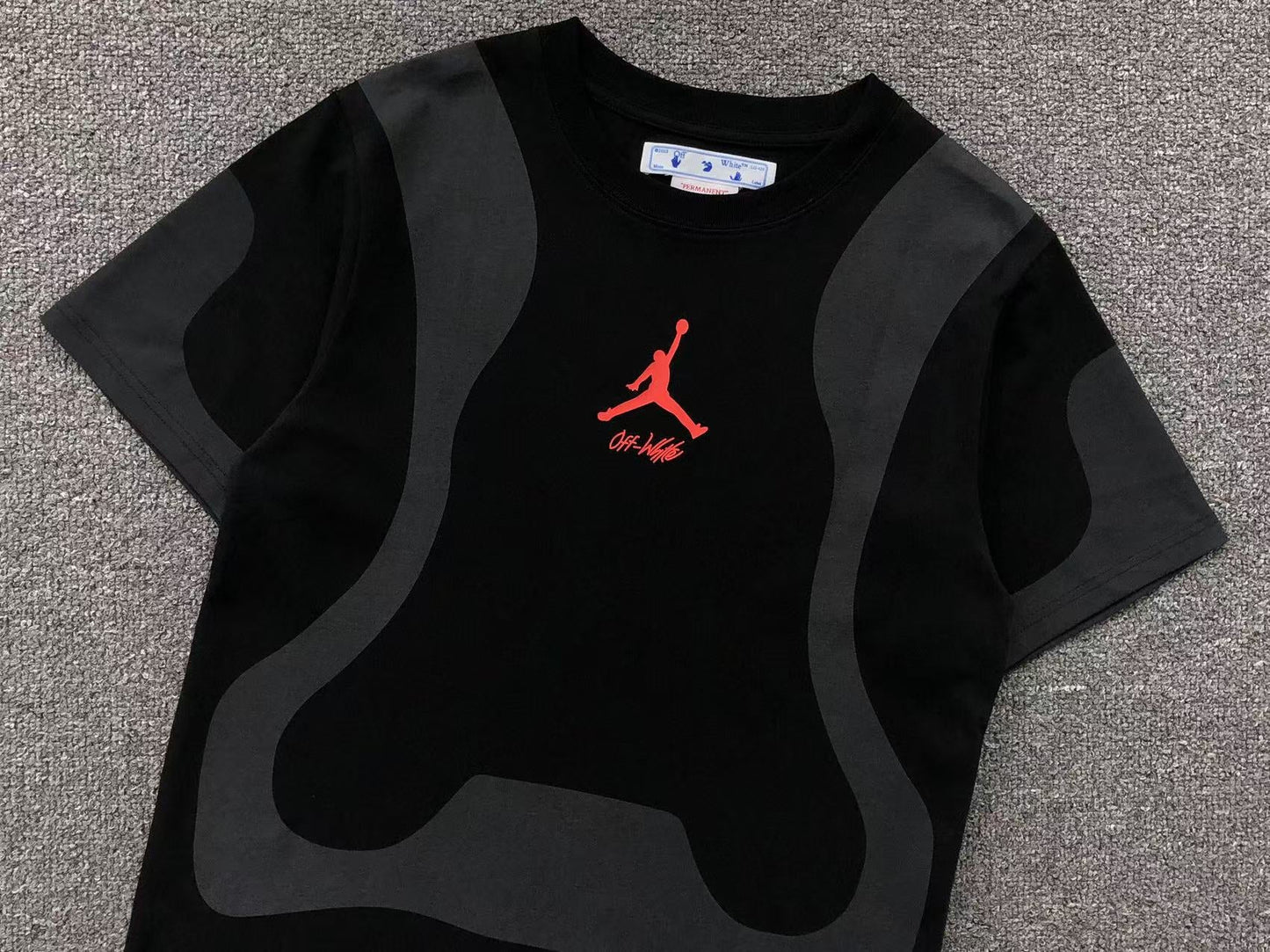 OFF WHITE X AIR JORDAN TEE BLACK