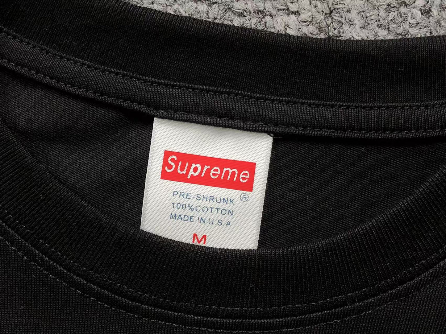 SUPREME BUSINESS TEE BLACK