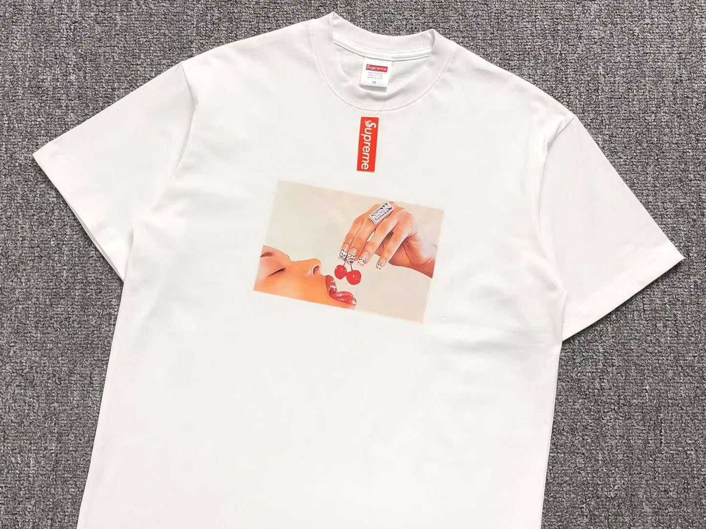 SUPREME CHERRIES TEE WHITE