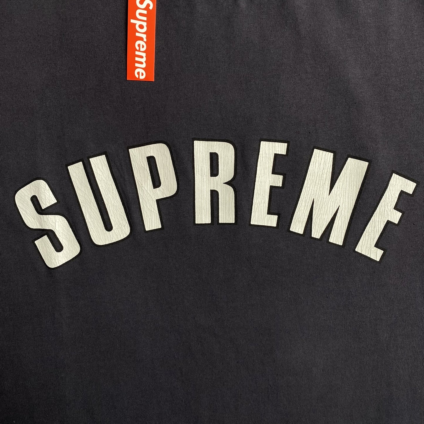 SUPREME CRACKED ARC S/S TOP TEE BLACK