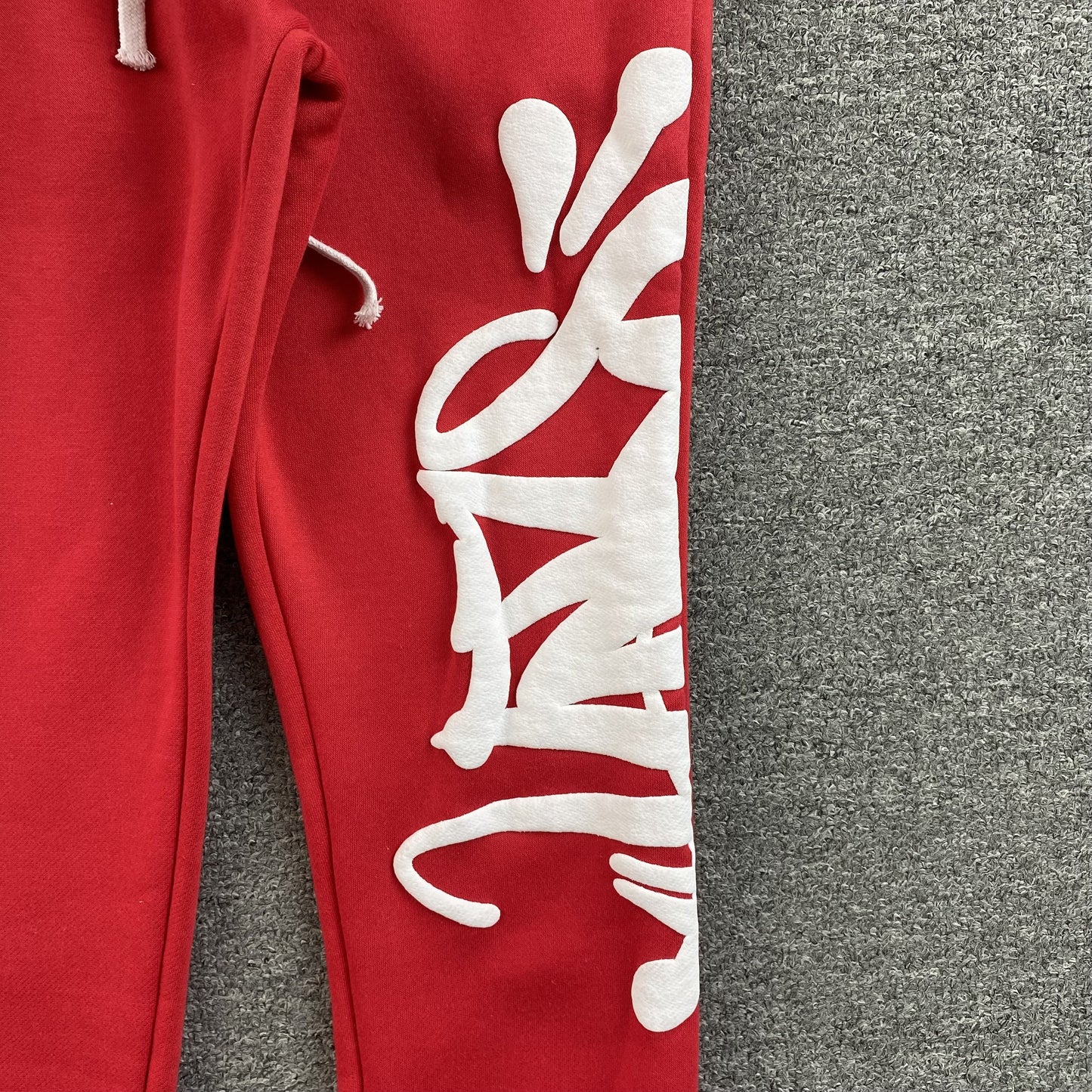 SYNA WORLD SYNA LOGO PANTS RED