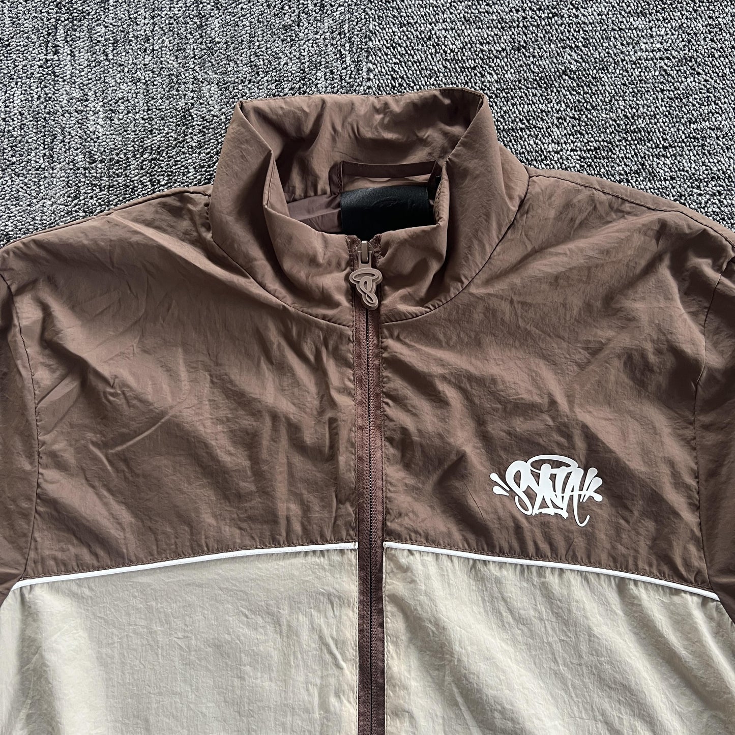 Syna World Syna Logo Shell Jacket Brown