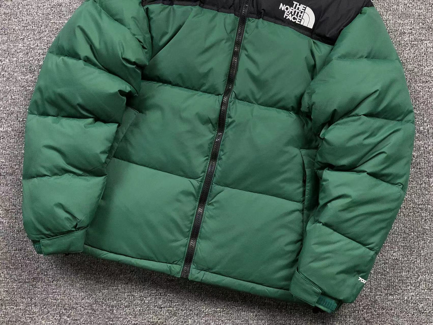 THE NORTH FACE 1996 RETRO NUPTSE 700 FILL PACKABLE JACKET GREEN