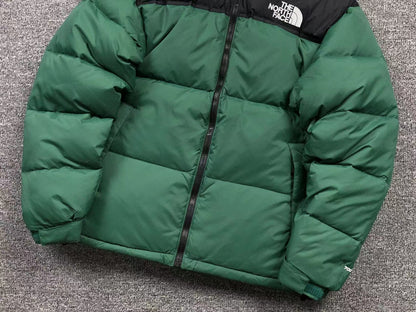 THE NORTH FACE 1996 RETRO NUPTSE 700 FILL PACKABLE JACKET GREEN