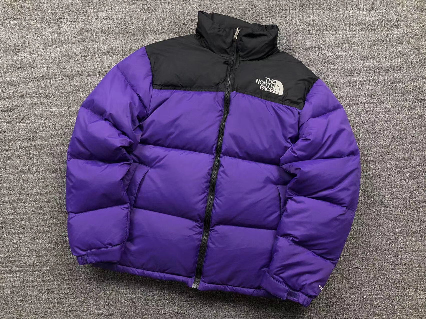 THE NORTH FACE 1996 RETRO NUPTSE 700 FILL PACKABLE JACKET PURPLE