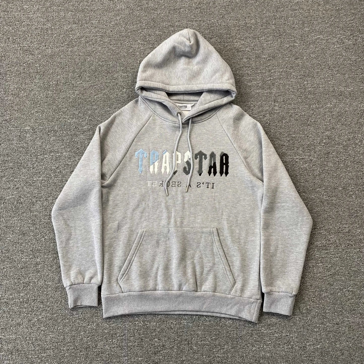 TRAPSTAR CHENILLE DECODED TRACKSUIT GREY ICE FLAVOURS