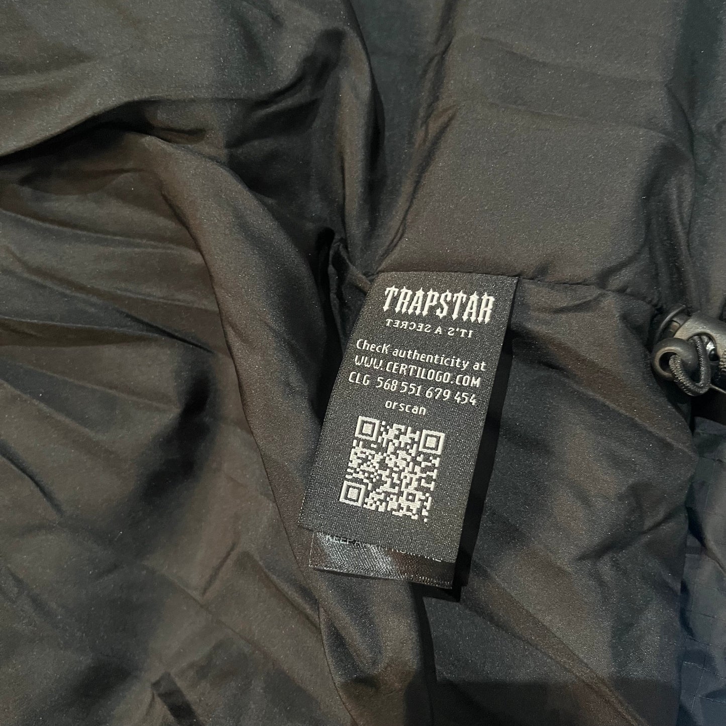 Trapstar Shooters Hooded Puffer Blackout