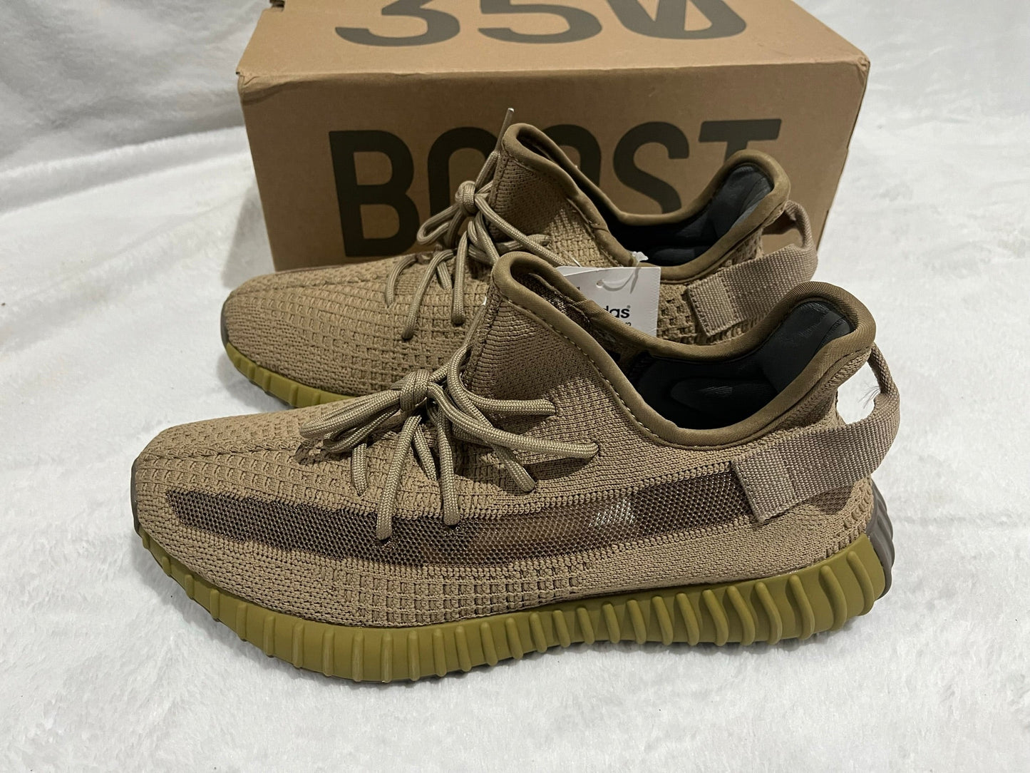 YEEZY BOOST 350 V2 EARTH