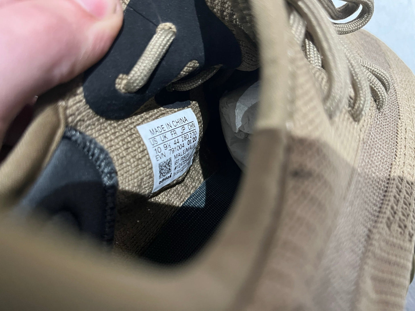 YEEZY BOOST 350 V2 EARTH