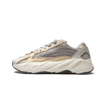YEEZY BOOST 700 V2 CREAM