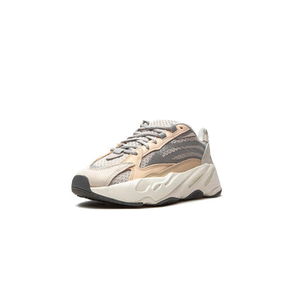 YEEZY BOOST 700 V2 CREAM