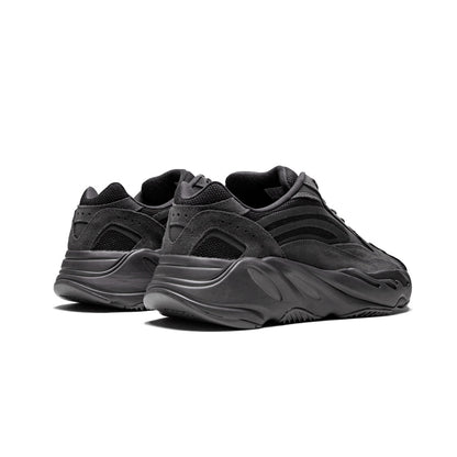 YEEZY BOOST 700 V2 VANTA